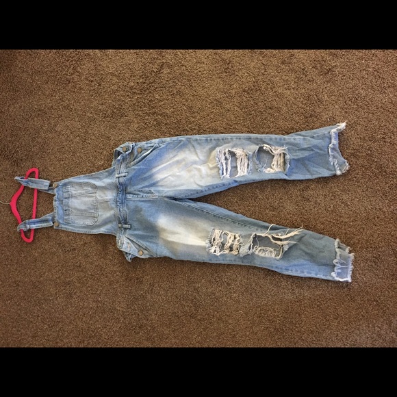 Distressed overalls - Picture 1 of 3